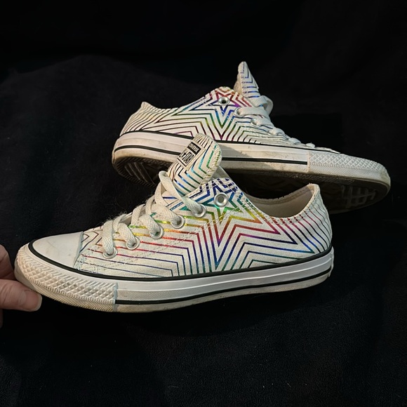Converse All Star sparkly multicolor stars on white sneakers - Picture 10 of 10